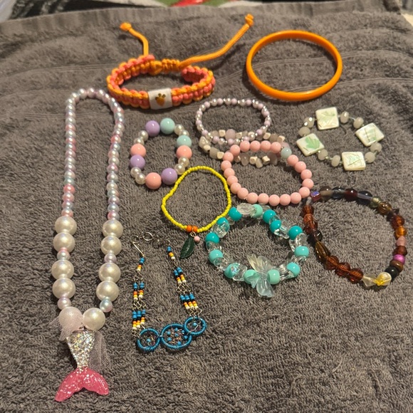 Other - Colorful Kids Beaded Jewelry Set